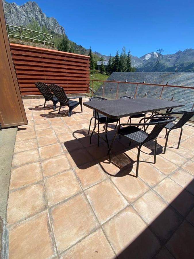 Bajo Con Terraza Y Vistas A Las Montana En Formigal Eksteriør billede